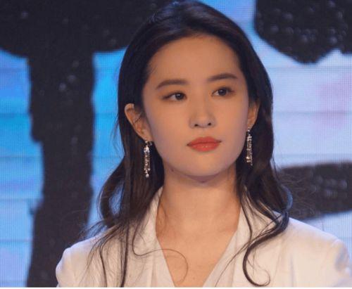 刘亦菲娱乐爆料视频大全,精彩瞬间尽收眼底  第2张